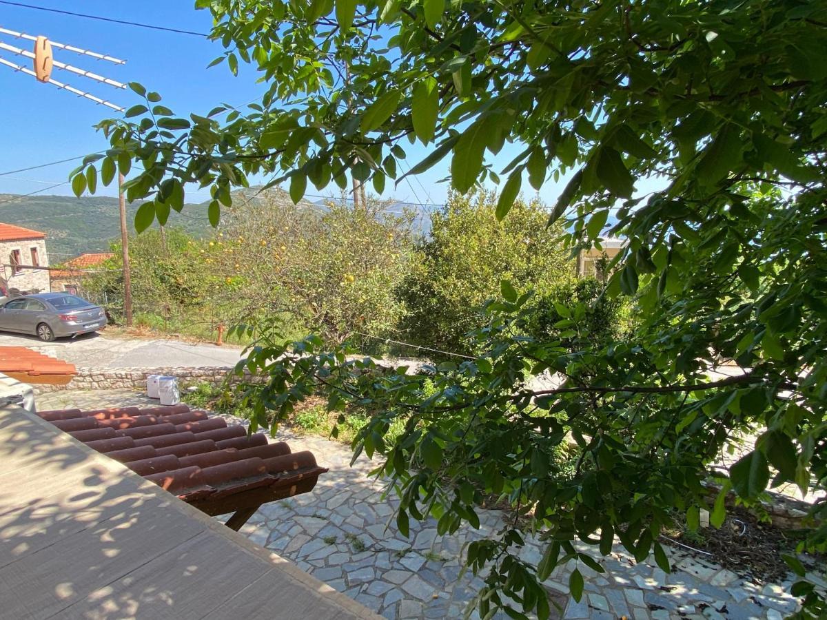 Barbajonn'S Stone House Villa โมเน็มวาซี ภายนอก รูปภาพ